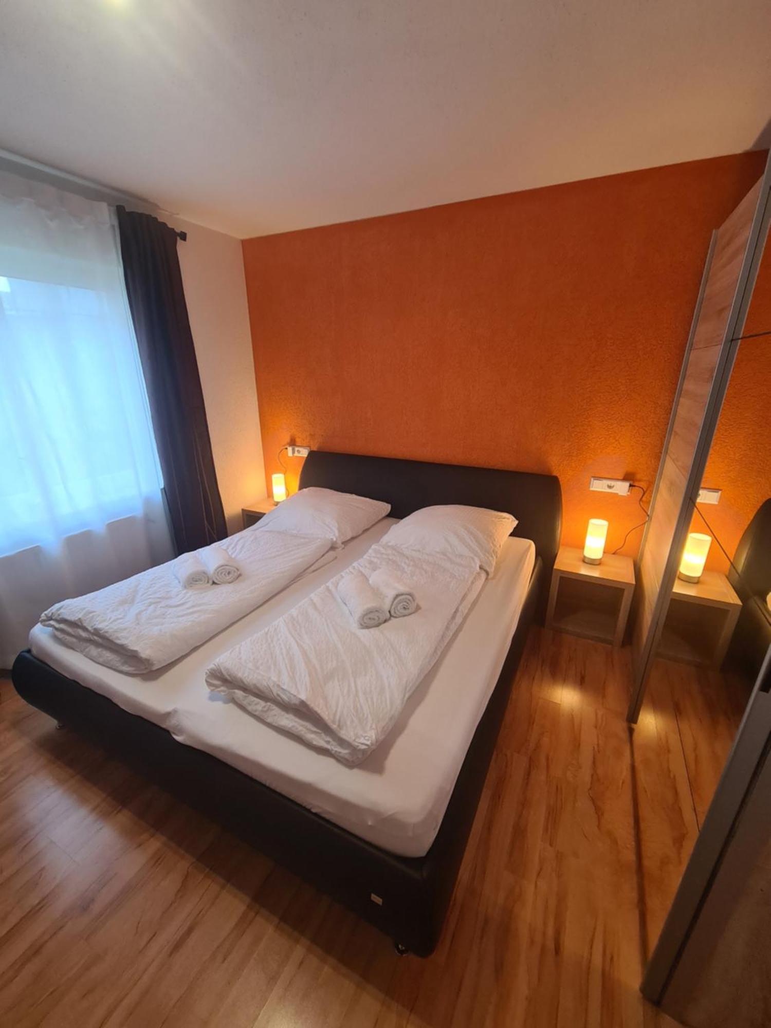 Exklusive Moderne 2 Zi. Wohnung In Ruhiger Lage Schechingen Экстерьер фото